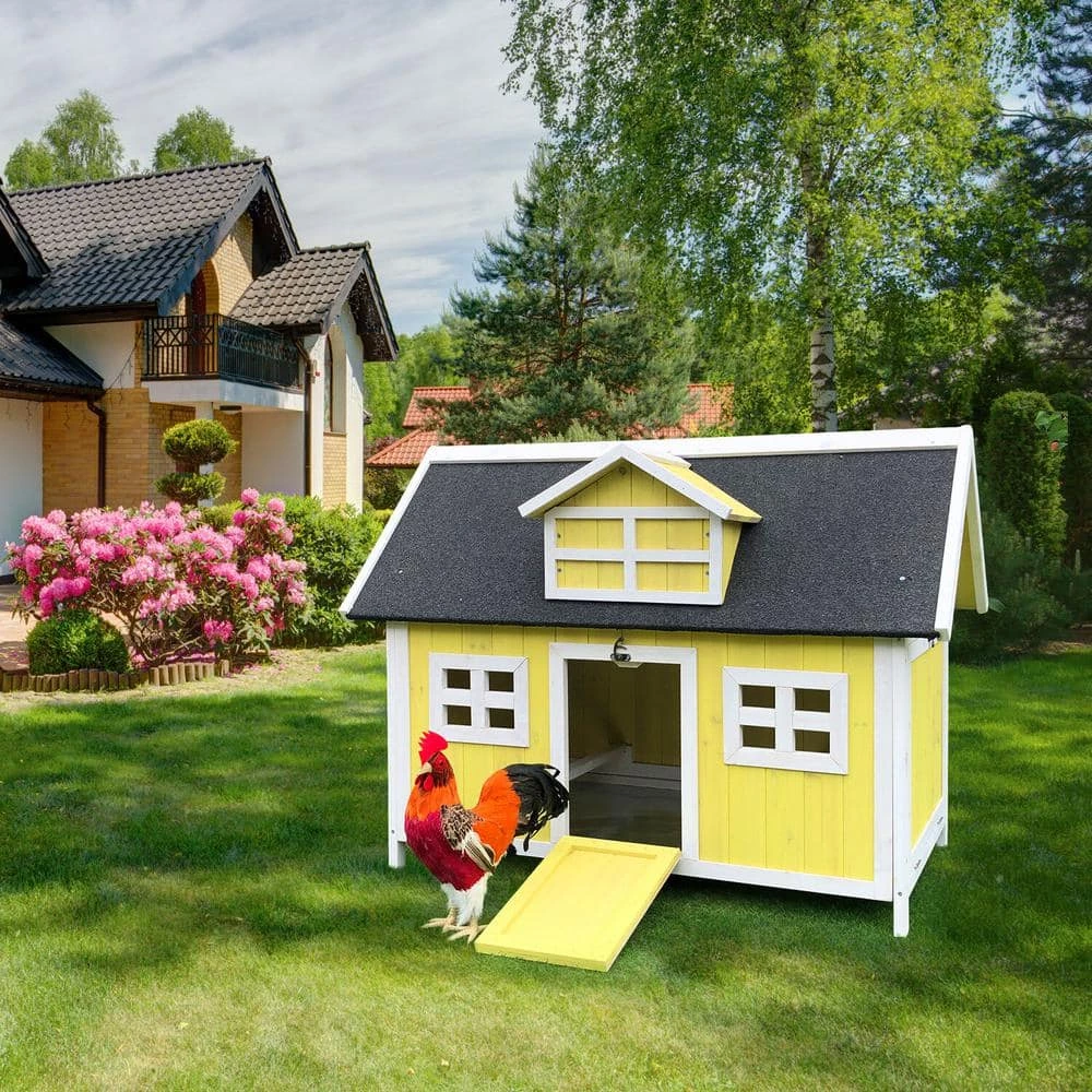 Outdoor Wooden Chicken Coop with Ram by Hanover 6 Outdoor Wooden Chicken Coop with Ram by Hanover - Image 6