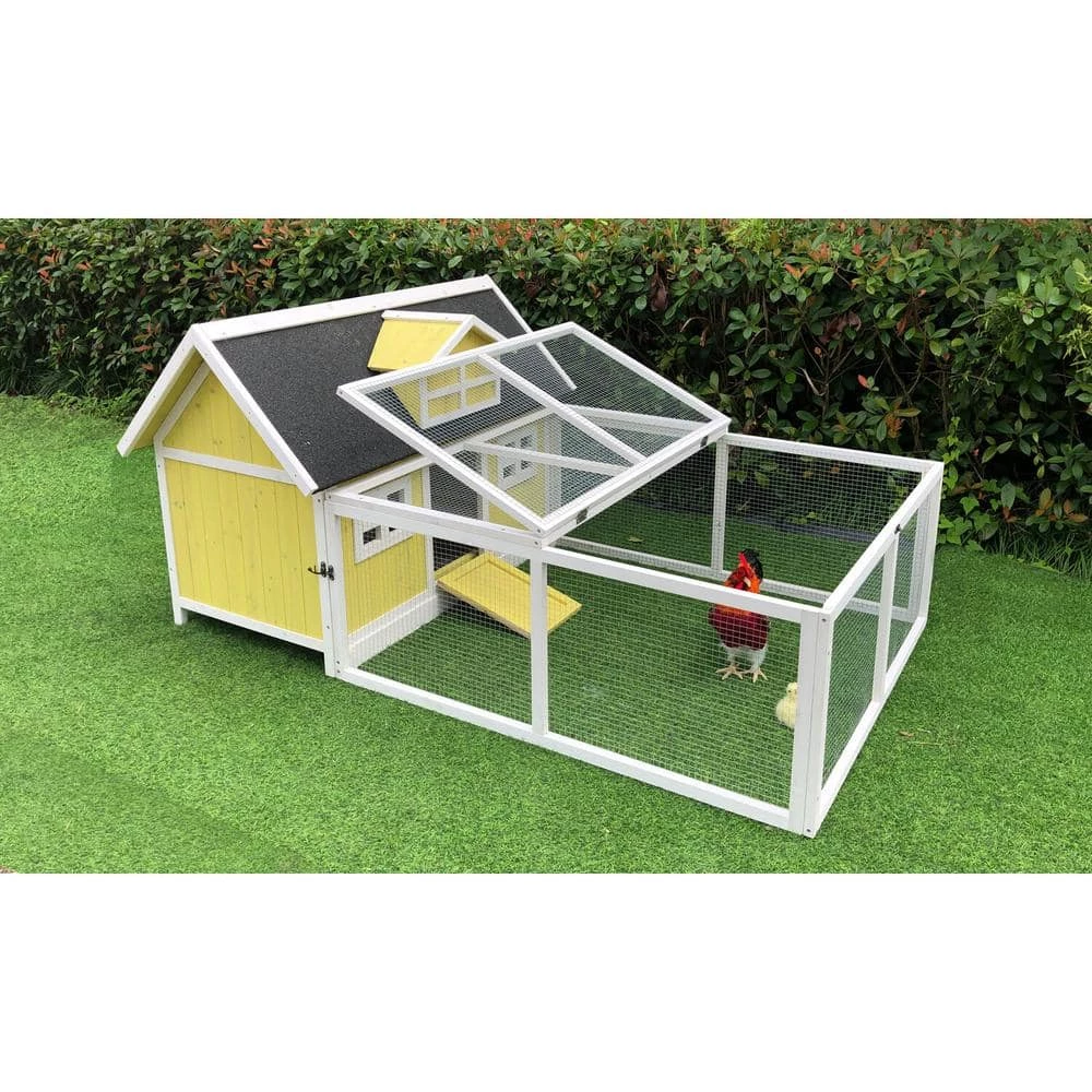 Outdoor Wooden Chicken Coop with Ram by Hanover 8 Outdoor Wooden Chicken Coop with Ram by Hanover - Image 8