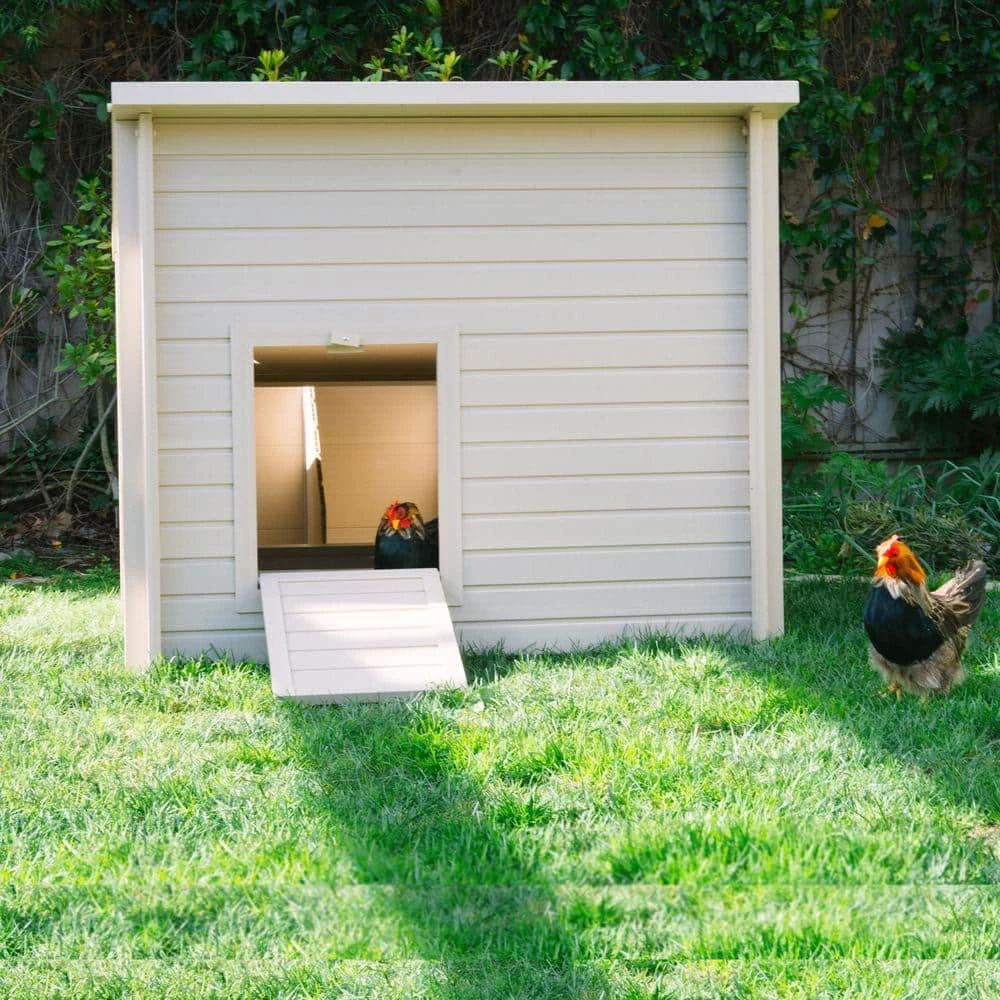 Fontana ECOFLEX Tan Jumbo Chicken Barn by New Age Pet 4 Fontana ECOFLEX Tan Jumbo Chicken Barn by New Age Pet - Image 4