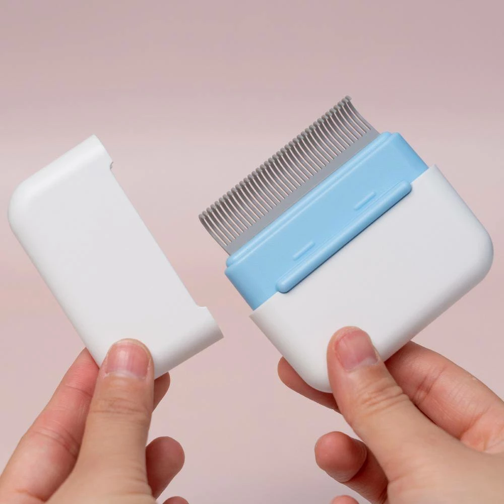 Zipocket 2-in-1 Underake and Stainless Steel Travel Grooming Pet Comb in Blue by PET LIFE 4 Zipocket 2-in-1 Underake and Stainless Steel Travel Grooming Pet Comb in Blue by PET LIFE - Image 4