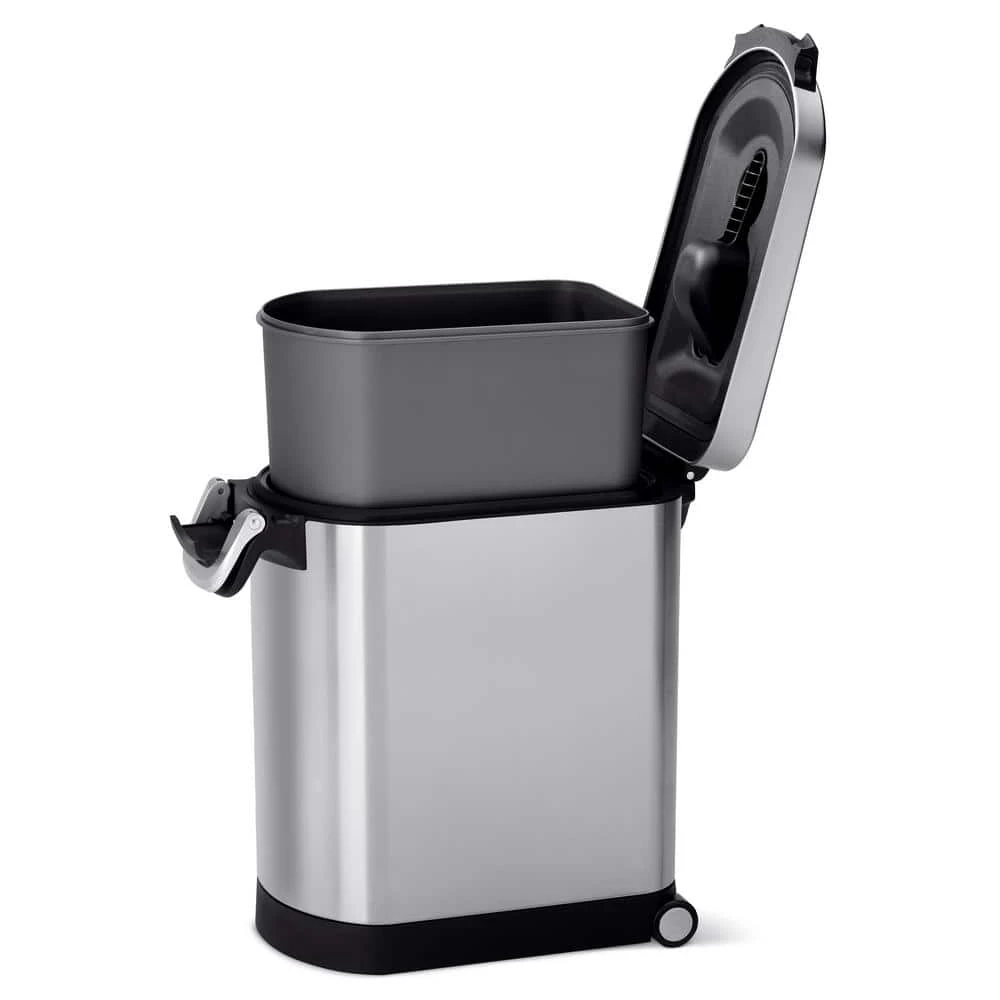 Medium Pet Food Storage Can in Fingerprint-Proof Brushed Stainless Steel by simplehuman 5 Medium Pet Food Storage Can in Fingerprint-Proof Brushed Stainless Steel by simplehuman - Image 5