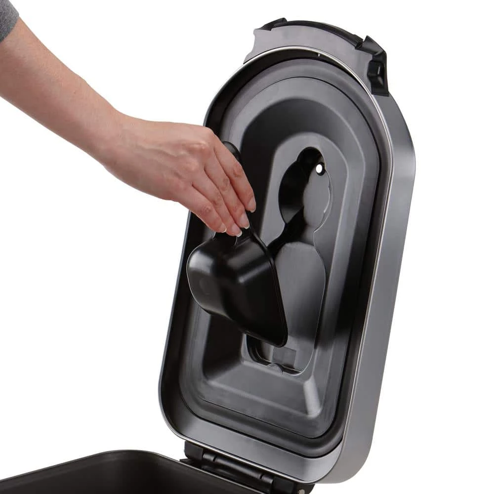 Medium Pet Food Storage Can in Fingerprint-Proof Brushed Stainless Steel by simplehuman 6 Medium Pet Food Storage Can in Fingerprint-Proof Brushed Stainless Steel by simplehuman - Image 6