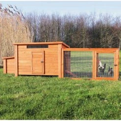 Outdoor Run with Mesh Cover by TRIXIE -Cheap Bird & Wildlife Supplies Store trixie chicken coops 55965 1f 1000